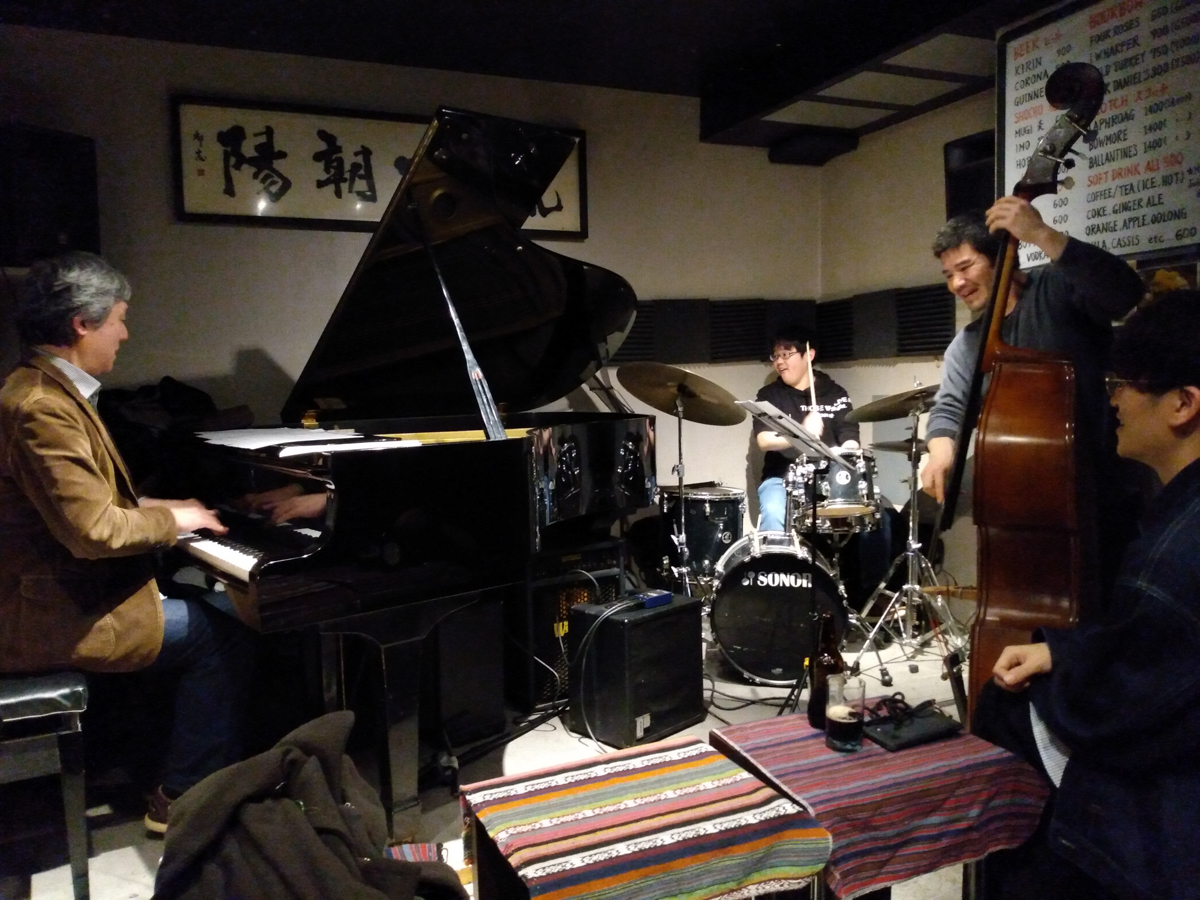 Mamoru Ishida (piano), Kenji Yoshitake (bass), and Minori Yagino (drums) at Thelonious in March 2025